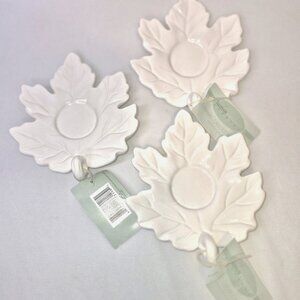 Set of 3 Leaf Shaped Ceramic Candle Holders – White/Ivory Tealight Holders Home